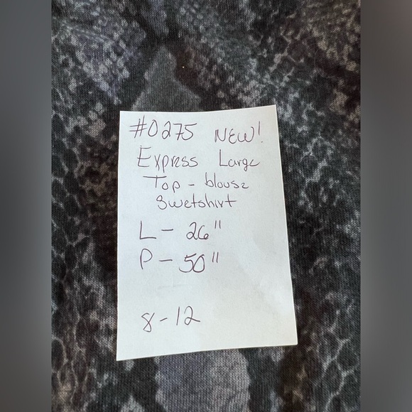 Express One Eleven Cold Shoulder Snake Print Sweatshirt L Women’s Charcoal NWT ! - Picture 10 of 10